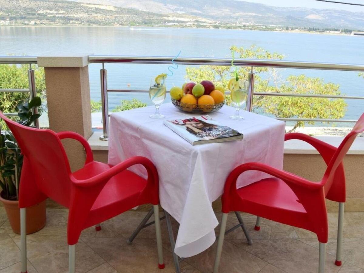 Apartments Vini Trogir Extérieur photo
