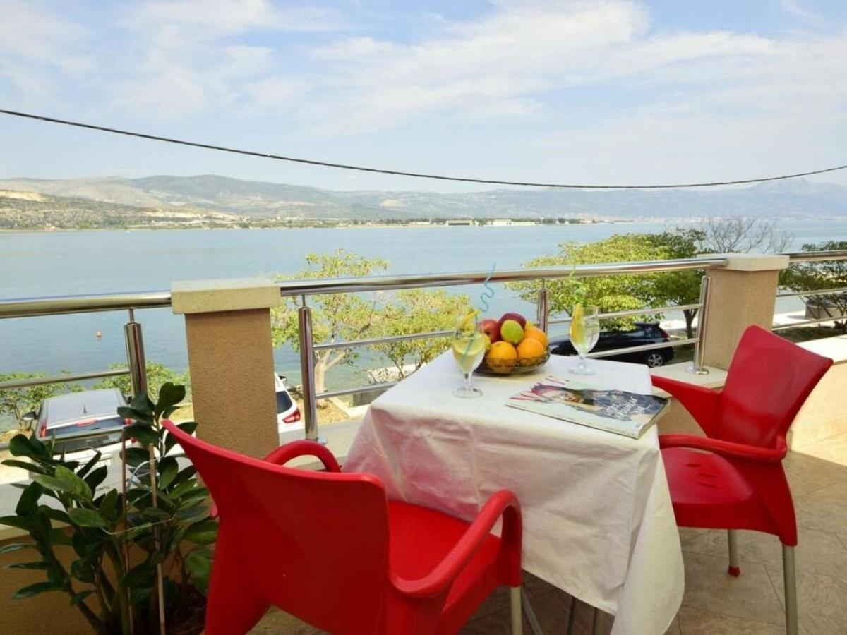 Apartments Vini Trogir Extérieur photo