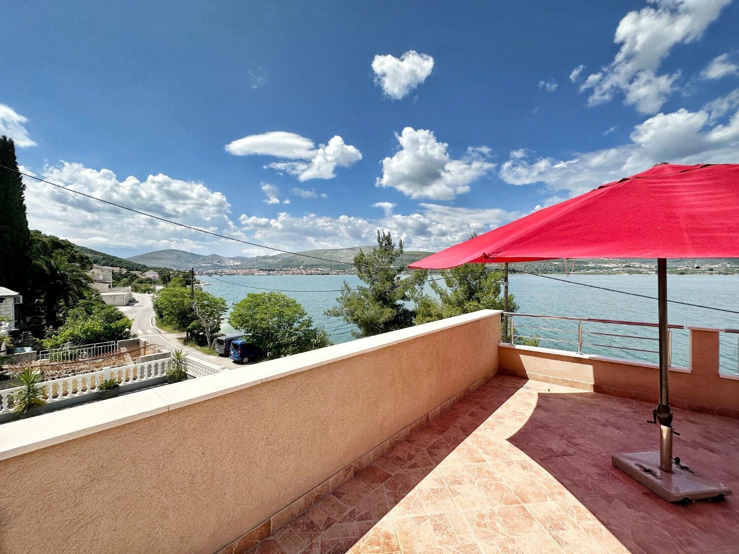 Apartments Vini Trogir Extérieur photo